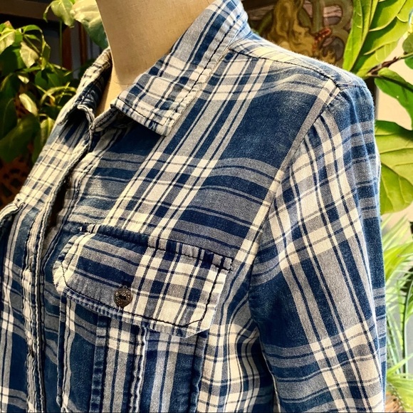 Revolve Blank NYC Oughta Know faded button - Picture 12 of 15